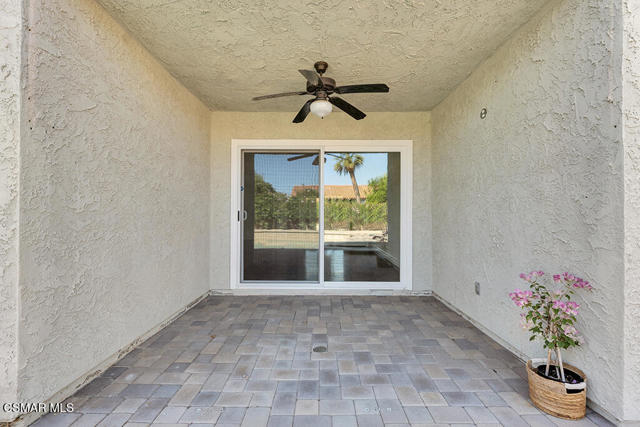 6344 Kerryhill Court, Agoura Hills CA: https://media.crmls.org/mediaz/c95a0225-7a5c-4624-acd1-a0f987e1a2ad.jpg