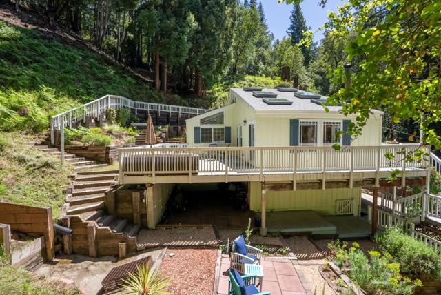 14566 Old Japanese Road, Los Gatos CA: https://media.crmls.org/mediaz/c95a15a3-dfb0-4e67-bfb2-a4d4995de206.jpg