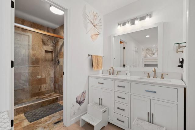 265 S Bayview Avenue, Sunnyvale CA: https://media.crmls.org/mediaz/c95adce9-04ff-4a7c-a68b-1d6d9bc0524a.jpg