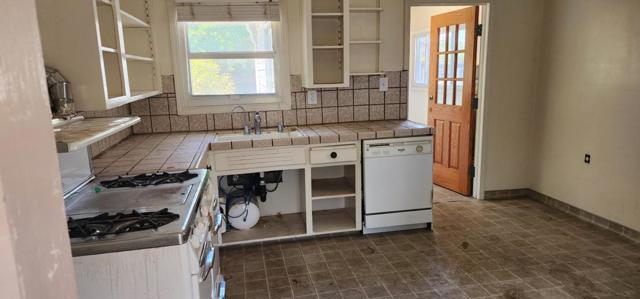 4320 Bassett Street, Santa Clara CA: https://media.crmls.org/mediaz/c95b121d-211e-4013-8f85-75cedb8dadea.jpg