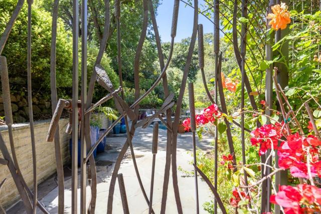 138 Bolivar Lane, Portola Valley CA: https://media.crmls.org/mediaz/c95b250d-ecfb-4cde-a09c-b76f4aa5b05c.jpg