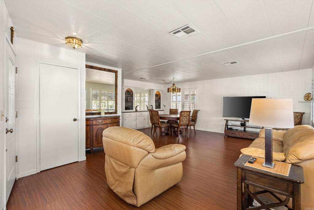 3535 Linda Vista Drive - photo 7