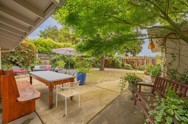 29 Karen Drive, Watsonville CA: https://media.crmls.org/mediaz/c95cfa63-afb4-4bd2-9bac-a83c75917a0d.jpg