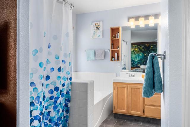 7 Massachusetts Circle, Salinas CA: https://media.crmls.org/mediaz/c95d42a5-6d9a-47e8-86e2-f0ba898465f3.jpg