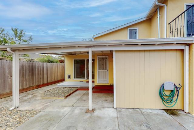 36466 Haley Street, Newark CA: https://media.crmls.org/mediaz/c95e24dc-e8ca-46e5-934c-c8a62a466bf0.jpg