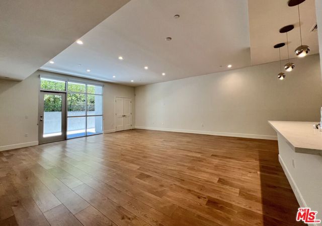 8017 W NORTON Avenue, West Hollywood CA: https://media.crmls.org/mediaz/c95f3fc9-4b5f-4709-9a11-6844f2216352.jpg