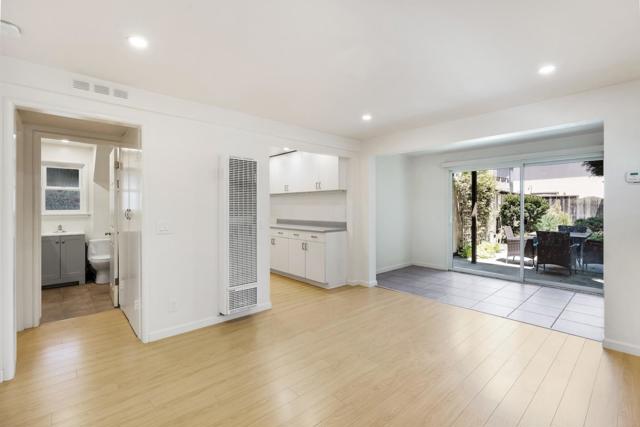 390 36th Avenue, Santa Cruz CA: https://media.crmls.org/mediaz/c95f6039-fe1b-4d21-9423-a14ea9489392.jpg