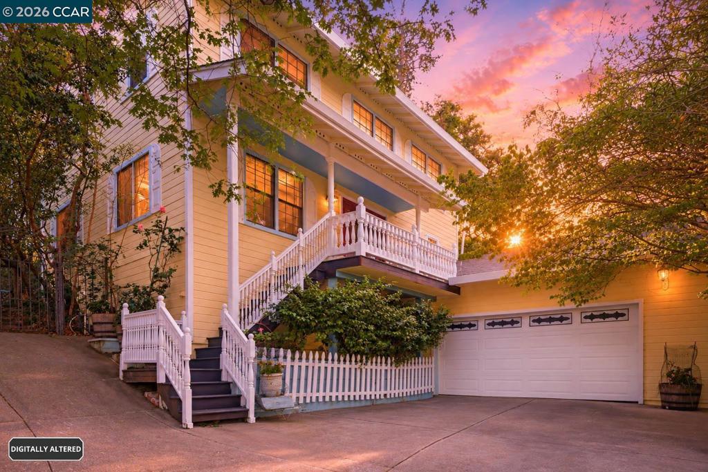 407 Country Club Ln