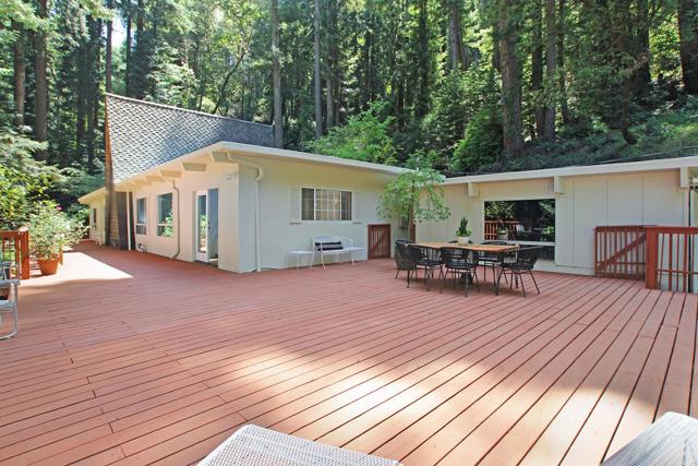 350 Grandview Drive, Woodside CA: https://media.crmls.org/mediaz/c95fbe81-4f99-465e-af28-7f654de6b44a.jpg