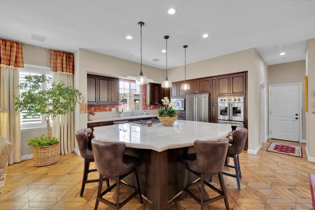 MLS #250027889SD image #7