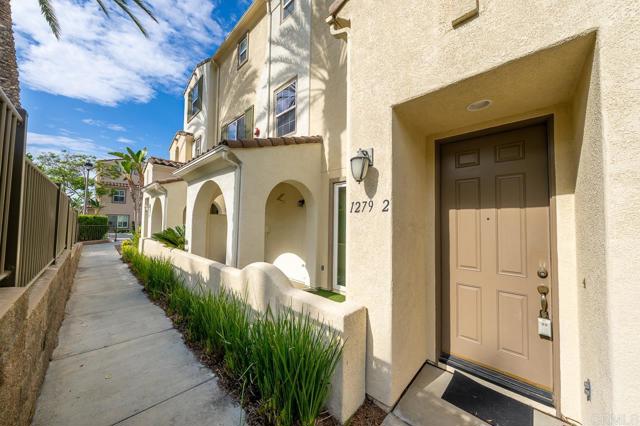 Detail Gallery Image 2 of 37 For 1279 Fools Gold Way, Chula Vista,  CA 91913 - 3 Beds | 2/1 Baths
