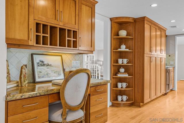3609 Monte Real, Escondido CA: https://media.crmls.org/mediaz/c963a205-e2b9-4a5d-825d-179f2c2b3546.jpg
