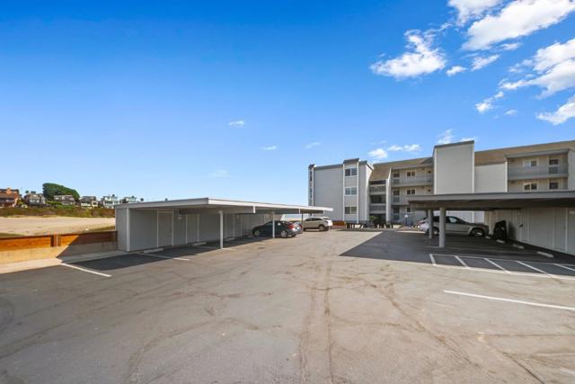 22130 E Cliff Drive, Santa Cruz CA: https://media.crmls.org/mediaz/c963d266-2c7e-4066-bc5e-a37dbe341f58.jpg