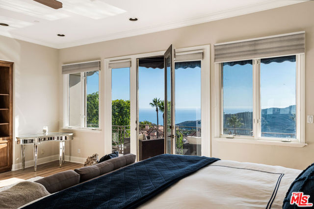 Drew Fenton | 16742 Via Pacifica Pacific Palisades CA | MLS: 7348440
