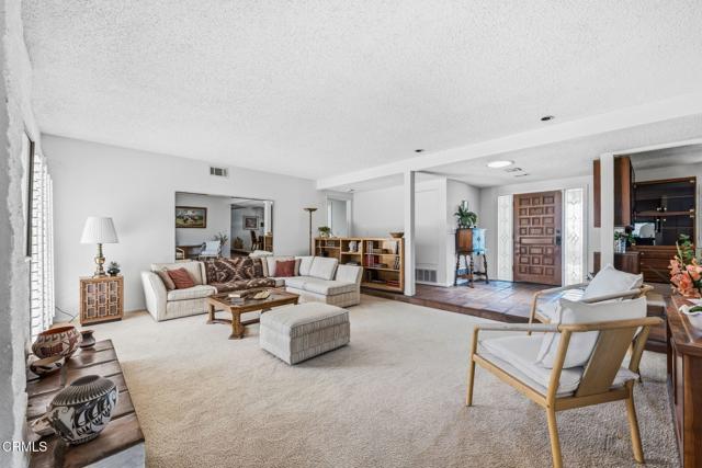 Detail Gallery Image 10 of 46 For 1356 Fairway Dr, Camarillo,  CA 93010 - 4 Beds | 3 Baths