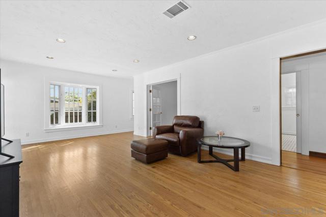 3031 Ibsen St, San Diego CA: https://media.crmls.org/mediaz/c965ad73-78c8-4067-81e0-a2556e09a0ca.jpg