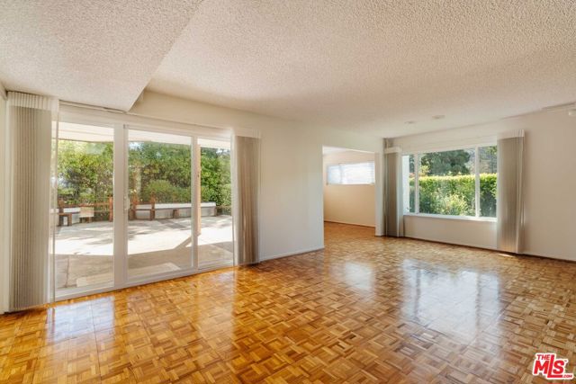 Drew Fenton | 17053 Palisades Circle Pacific Palisades CA | MLS: 7433748 Drew Fenton | 17053 Palisades Circle Pacific Palisades CA | MLS: 7433748