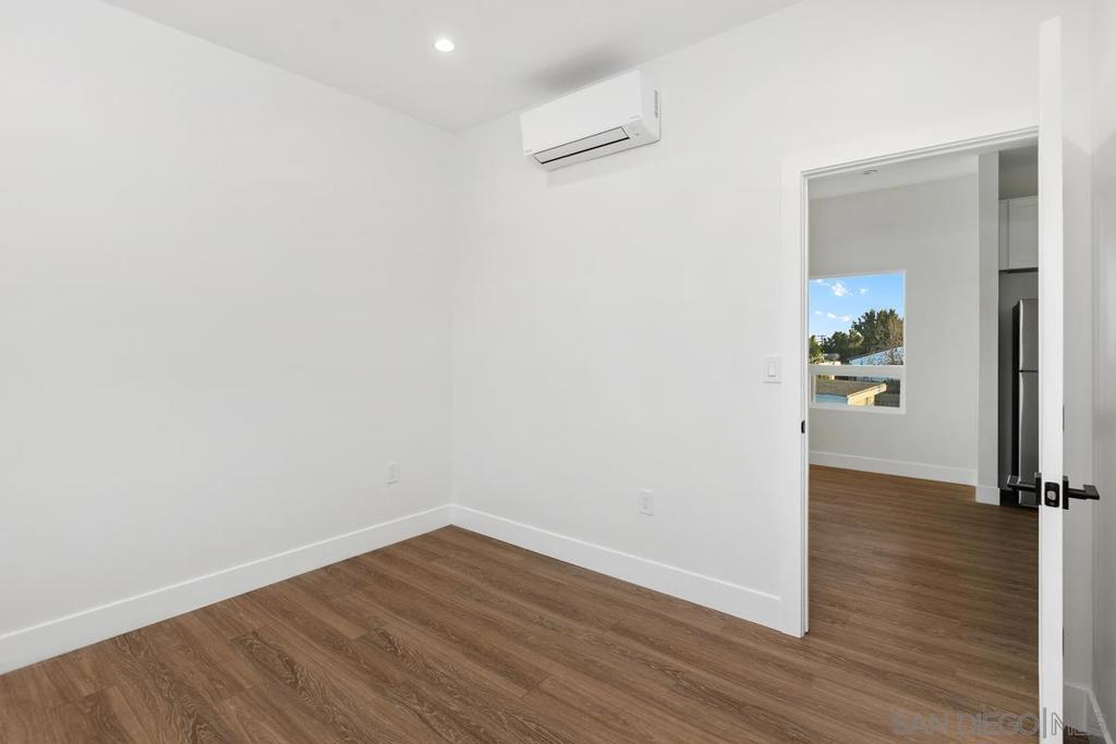 MLS #250036132SD image #25