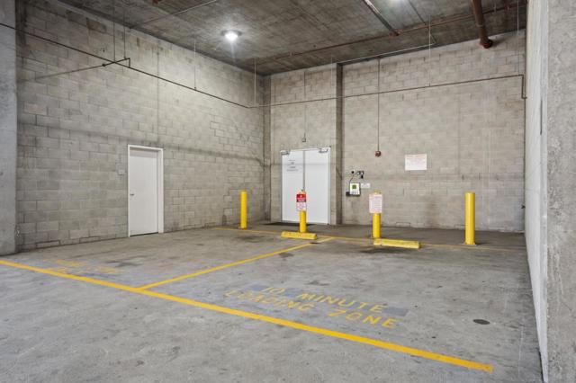 1 Mandalay Place, South San Francisco CA: https://media.crmls.org/mediaz/c969e07d-8527-44aa-9780-b18f09072c9d.jpg