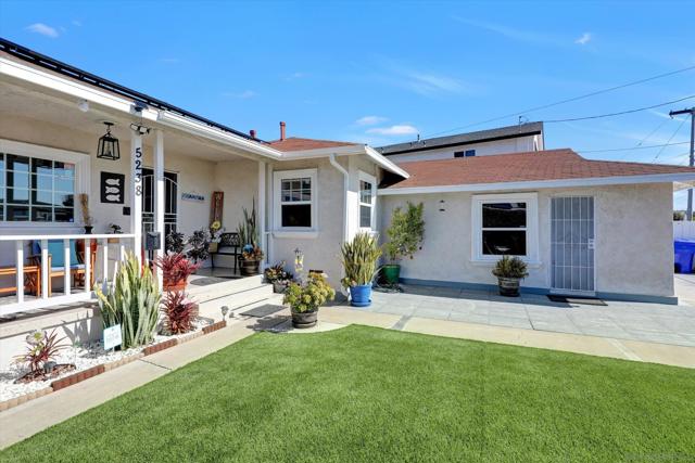 5238 Cervantes Ave, San Diego CA: https://media.crmls.org/mediaz/c96b8561-ce21-45d6-9379-f144d3de791d.jpg