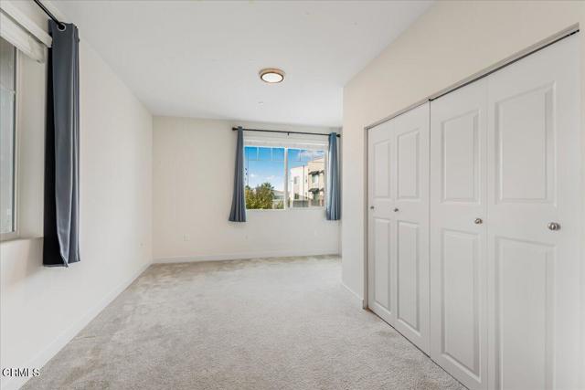 Detail Gallery Image 12 of 45 For 2830 Wagon Wheel Rd #304,  Oxnard,  CA 93036 - 4 Beds | 2/1 Baths