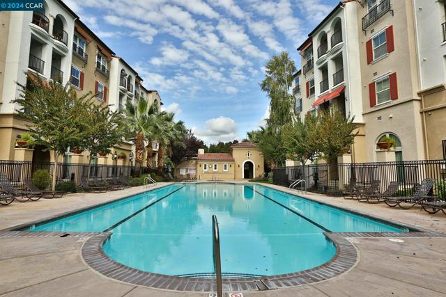 3420 Finnian Way Unit 112, Dublin, California 94568-4534, 2 Bedrooms Bedrooms, ,2 BathroomsBathrooms,Condominium,For Sale,Finnian Way Unit 112,41066866