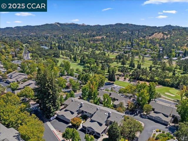 2175 Cactus Ct, Walnut Creek CA: https://media.crmls.org/mediaz/c96e87a5-7db7-4ea7-8a8f-a742ffad9d4c.jpg