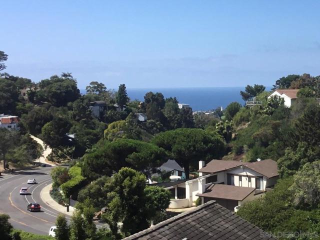 1935 Nautilus St, La Jolla CA: https://media.crmls.org/mediaz/c96fb653-1b1c-4b47-90bb-7b34e491411e.jpg