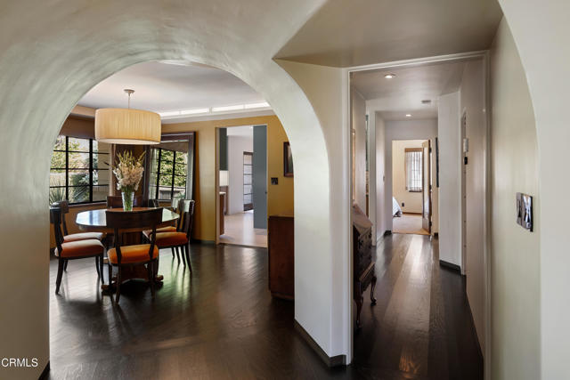 3312 Thorndale Road, Pasadena CA: https://media.crmls.org/mediaz/c9709ecf-ff08-4f64-916c-16d24f31c4a8.jpg