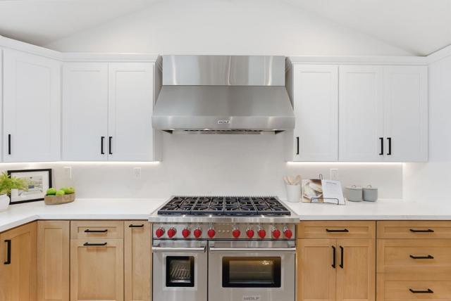 Image 15 of 36 For 999 Andover Way