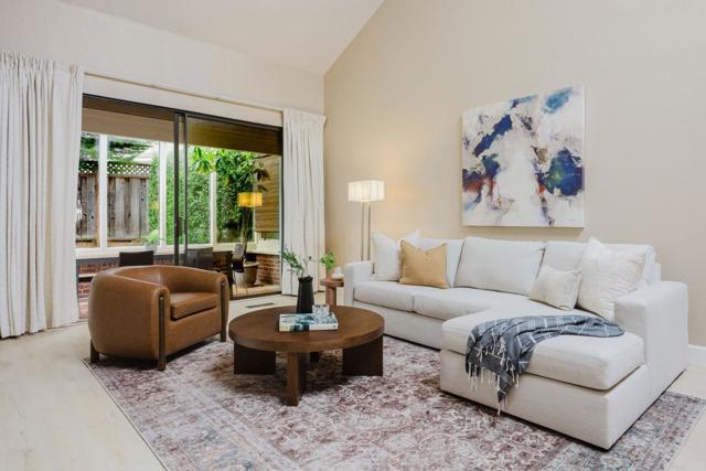 2329 Burning Tree Road, Half Moon Bay CA: https://media.crmls.org/mediaz/c9713ec9-24fa-47bb-a0c7-365e5f246377.jpg