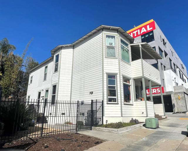 Image 1 of 38 For 1120 30th St