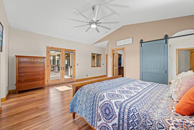 15636 Sage Hill Drive, Ramona CA: https://media.crmls.org/mediaz/c9721cfa-3434-4ae0-a9a3-13a95dc16e96.jpg