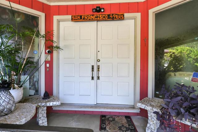 3992 Altadena Lane, San Jose CA: https://media.crmls.org/mediaz/c9736342-b3cc-4daa-acf4-a0dd2d259bd2.jpg