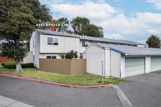 4251 Apollo Circle, Union City CA: https://media.crmls.org/mediaz/c974f0c2-78b2-4392-ad36-df4b6f9cca2d.jpg