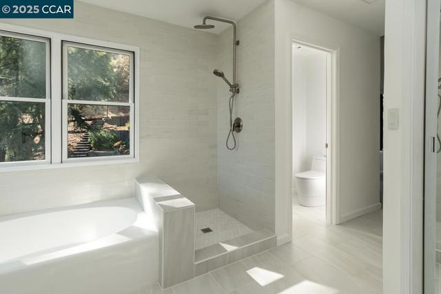 311 Valley High Dr, Pleasant Hill CA: https://media.crmls.org/mediaz/c9754cfa-c190-4cd5-a729-cc32c8ec9f97.jpg