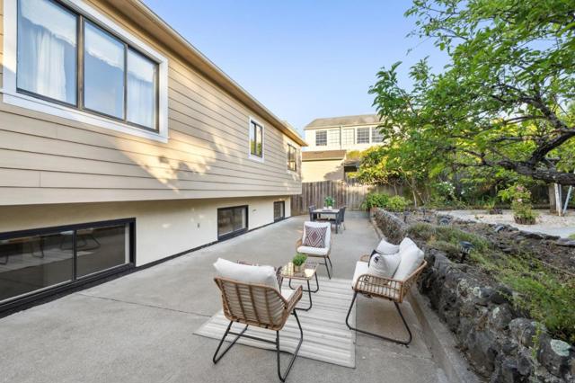 193 Willow Avenue, Millbrae CA: https://media.crmls.org/mediaz/c9757950-e787-4974-9157-a8a7cb515b14.jpg