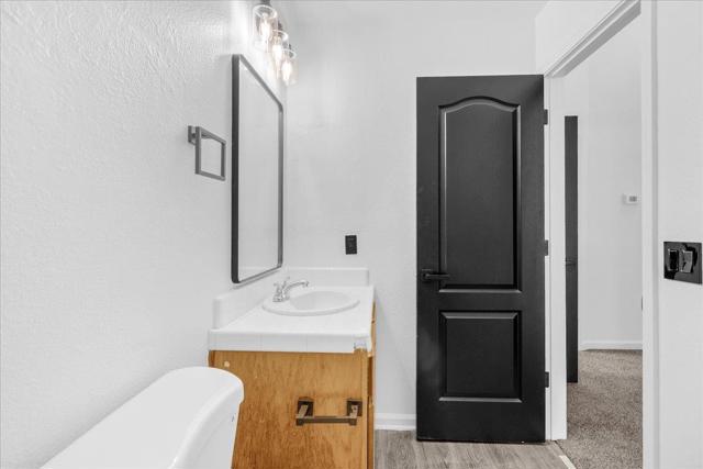 1250 Greenleaf Loop, Greenfield CA: https://media.crmls.org/mediaz/c9758cb8-5b89-4cca-af84-fb9897344214.jpg