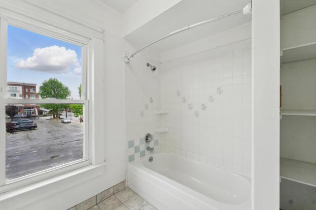 930 Monroe Street, Santa Clara CA: https://media.crmls.org/mediaz/c975f282-1d8d-4729-af8a-a4036be9c595.jpg