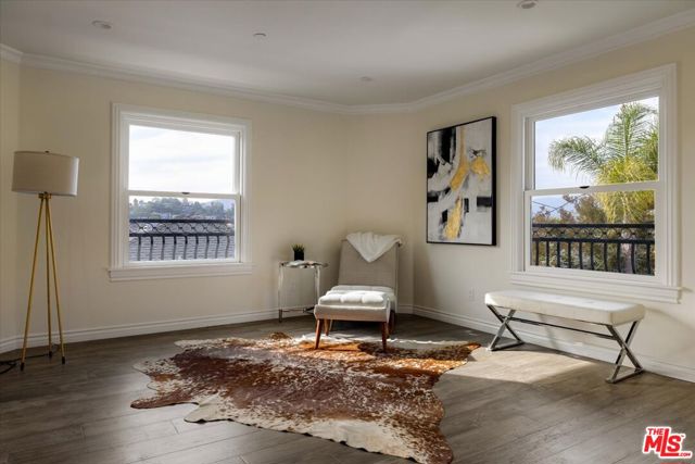 2348 Baxter Street, Los Angeles CA: https://media.crmls.org/mediaz/c976384c-077d-4b0e-850c-cc1c3ca12195.jpg
