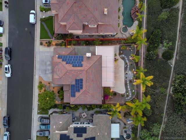23860 Hollingsworth Dr, Murrieta CA: https://media.crmls.org/mediaz/c97750fe-86bd-4c2f-8af1-45b8d3f486af.jpg