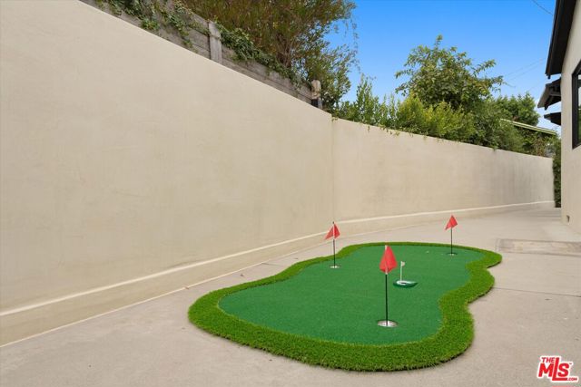 13949 Cumpston Street, Sherman Oaks CA: https://media.crmls.org/mediaz/c97830ce-d29f-4a69-bd9c-a5d8b749317c.jpg