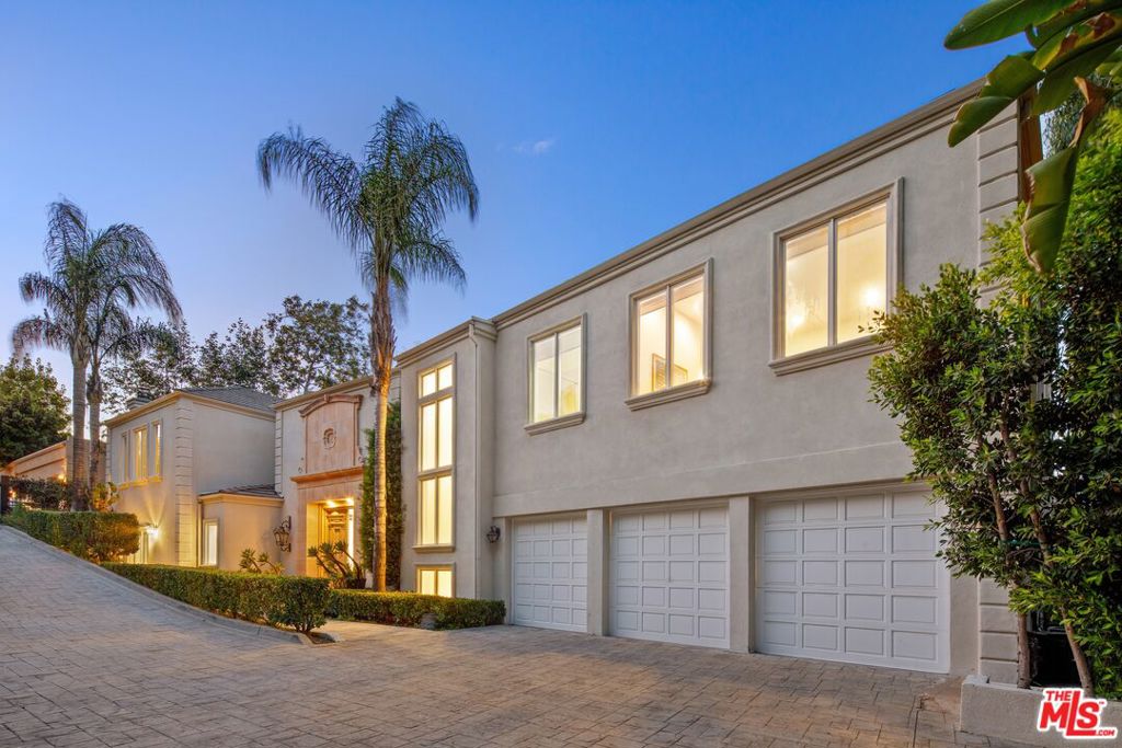 14435 Mulholland Drive