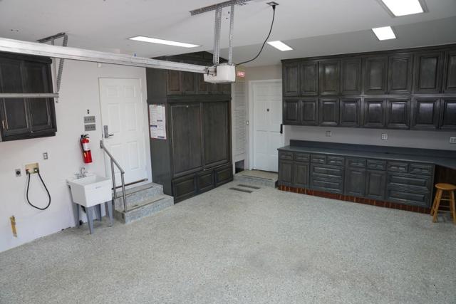 68 E Bonita Rd, Chula Vista CA: https://media.crmls.org/mediaz/c97869a3-eb43-4267-8159-e59f15a01520.jpg