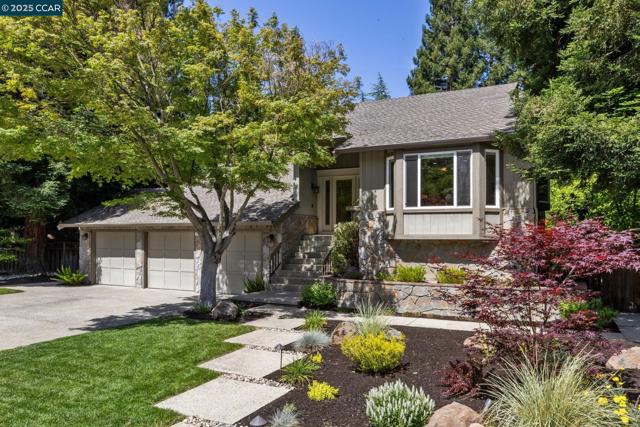 210 Still Creek Rd, Danville CA: https://media.crmls.org/mediaz/c9789f40-7028-473a-aedc-94d0be13603d.jpg