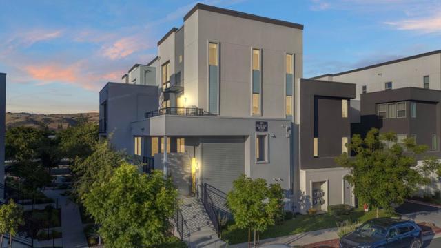 6803 Vector Court, San Jose CA: https://media.crmls.org/mediaz/c978b286-b6a8-42a2-a1cc-acc457716f01.jpg