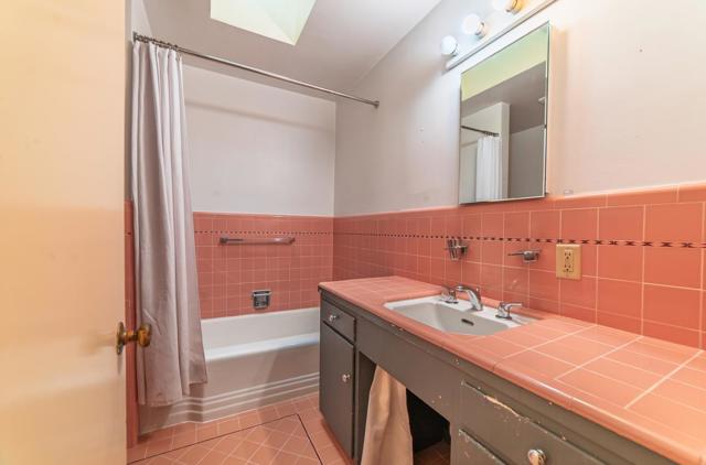25145 N Carmel Hills Drive, Carmel CA: https://media.crmls.org/mediaz/c9790239-7ef7-4d7d-aa0a-99e9334afb3d.jpg