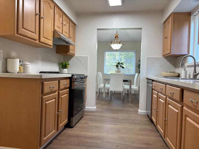 3067 Mountain Drive, Fremont CA: https://media.crmls.org/mediaz/c97971c9-1c5a-4a88-a8a2-853a9b3b7eda.jpg