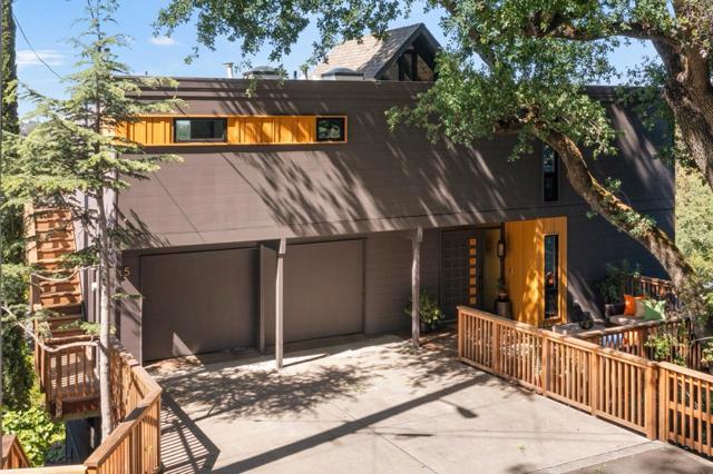 25 Grove Street, Los Gatos CA: https://media.crmls.org/mediaz/c979f0f4-acc9-4eec-aedd-c34fa997fae8.jpg