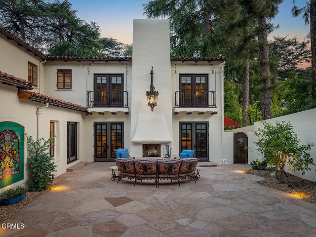 1711 Fairmount Avenue, La Canada Flintridge CA: https://media.crmls.org/mediaz/c97abcf8-6f28-4821-b516-075e7976e29b.jpg